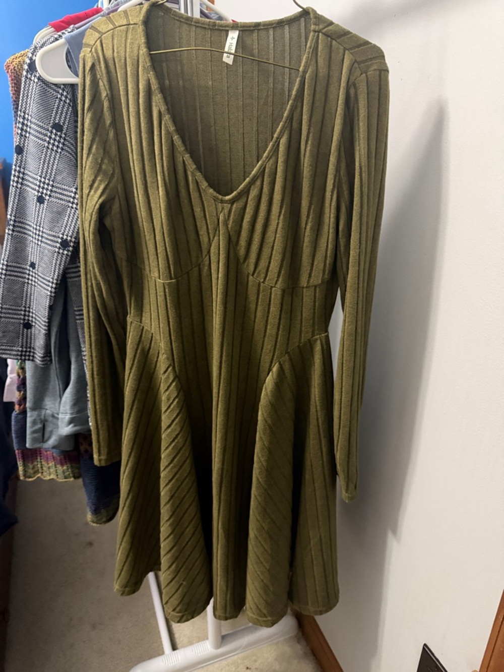 HALARA Olive Ribbed Long-Sleeve Fit & Flare Dress